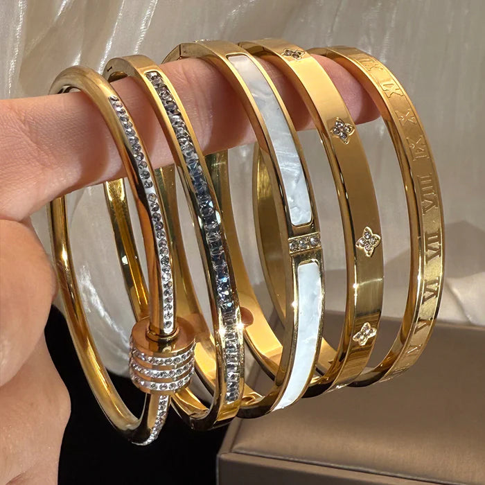 Women's Modern Luxury Stainless Steel 5-Piece Stackable Bracelet Set