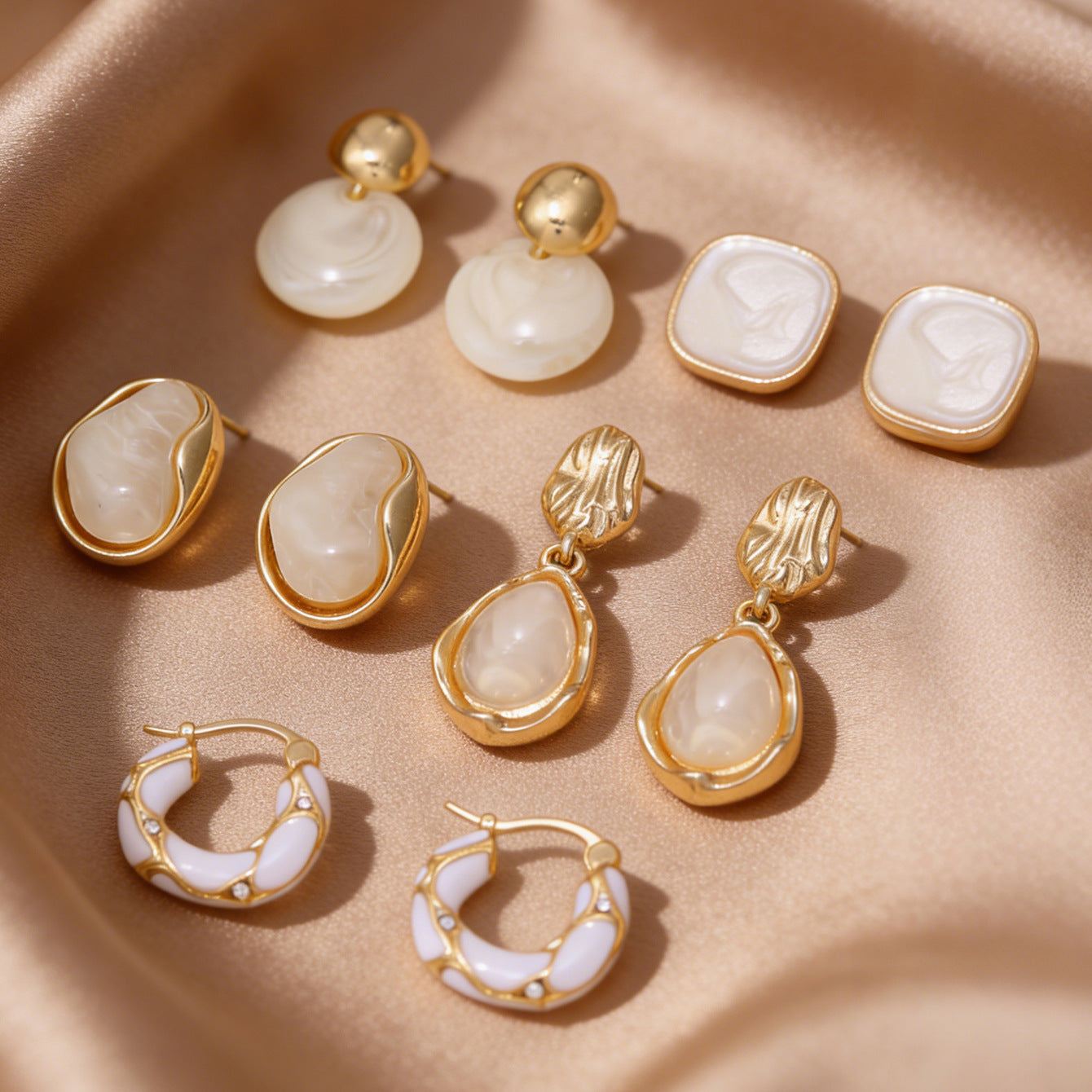 5 Pairs Amber Square Teardrop Earrings