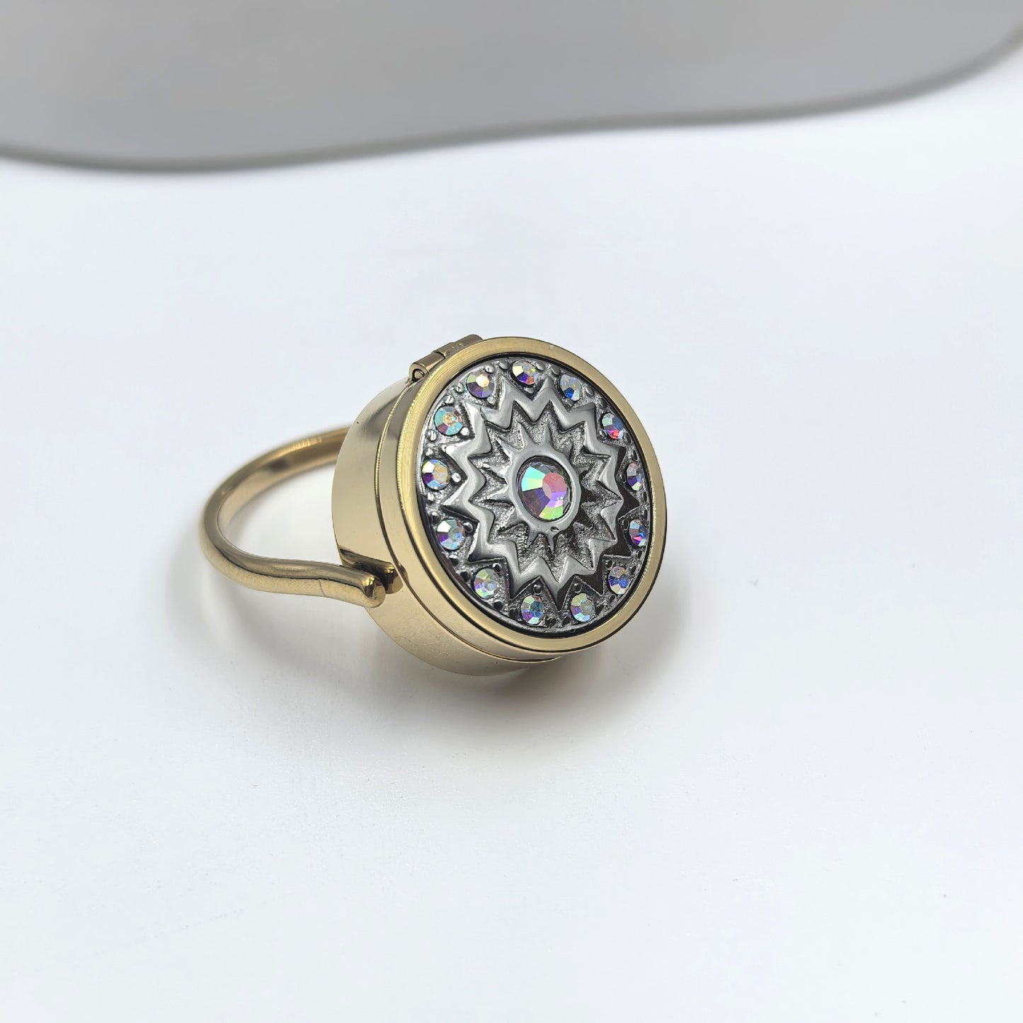 Lip Balm Ring – Refillable Lip Balm Holder