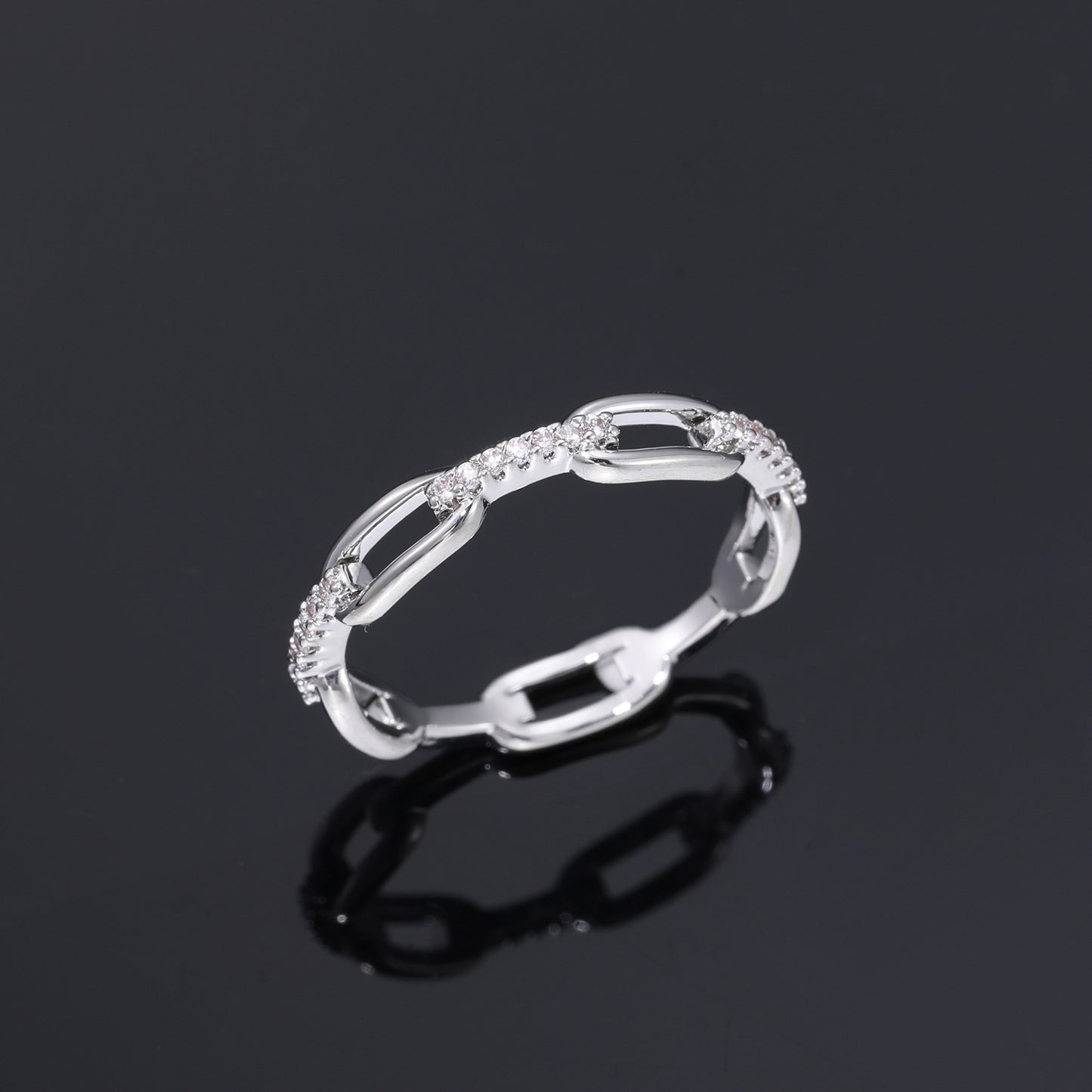 Moissanite Band Chain Link Wedding Ring
