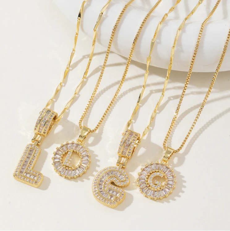 Full Paved Crystal Sugar 26 Letters Pendant Necklace