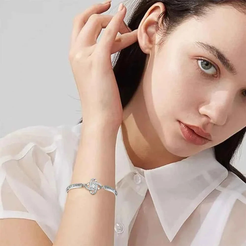 A Bracelet That Celebrates Your Unbreakable Friendship ❤️