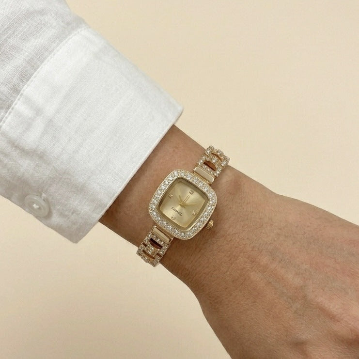 Fashion Heart Floral Diamond Inlaid Bracelet Watch